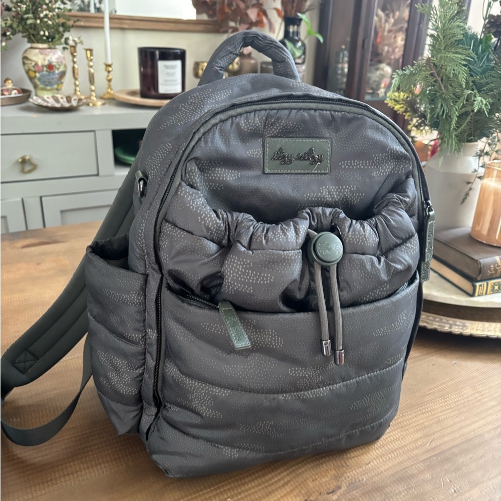 Itzy Ritzy Gray Baby Bag